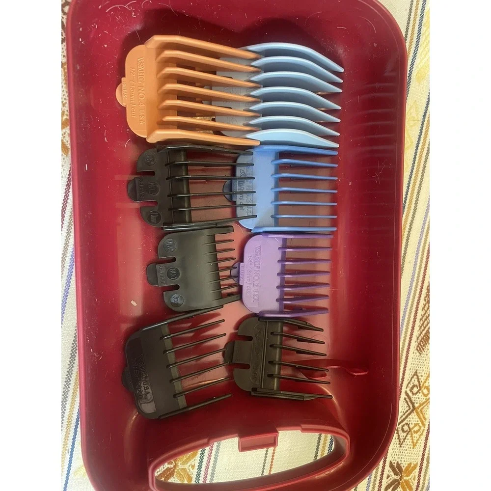 Corded Wahl Clippers‎ NIS With Guards Brush And Carrying Case